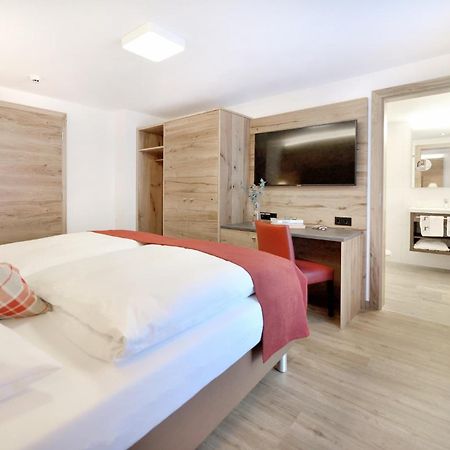 Hotel Alpina Superior Pettneu am Arlberg Ngoại thất bức ảnh
