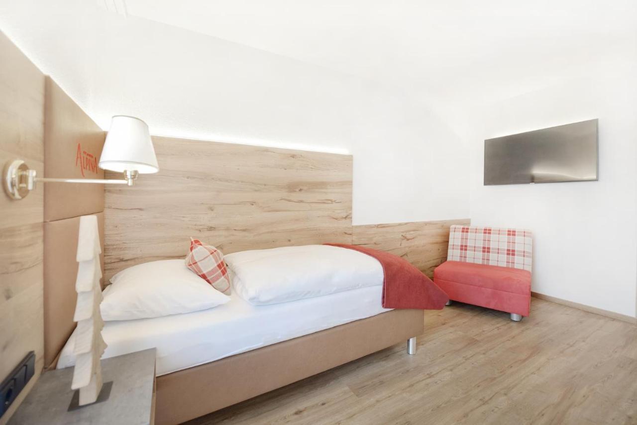 Hotel Alpina Superior Pettneu am Arlberg Ngoại thất bức ảnh