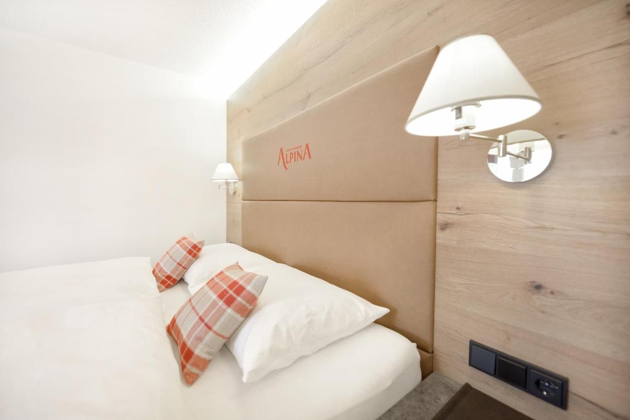 Hotel Alpina Superior Pettneu am Arlberg Ngoại thất bức ảnh